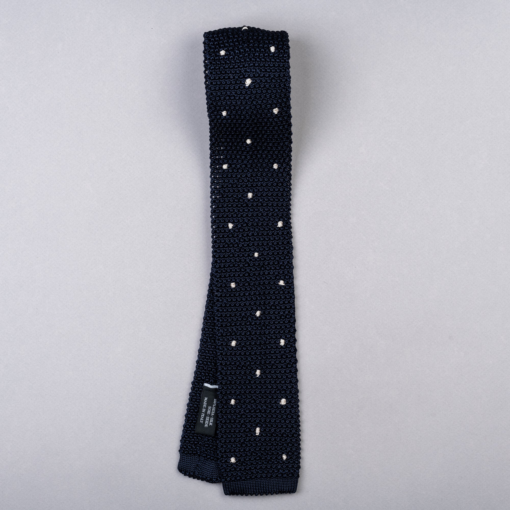 Carlo Fumeo Knitted Tie Marine & Pearl Dots