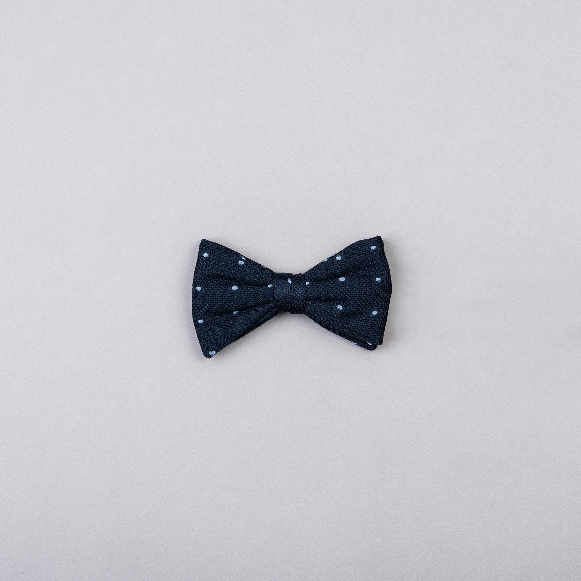 The Fine Gent Grenadine Silk Bow Tie - Blue & Sky Dots